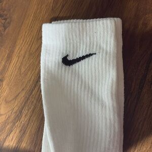 Nike Classic White Athletic Socks 3 pair